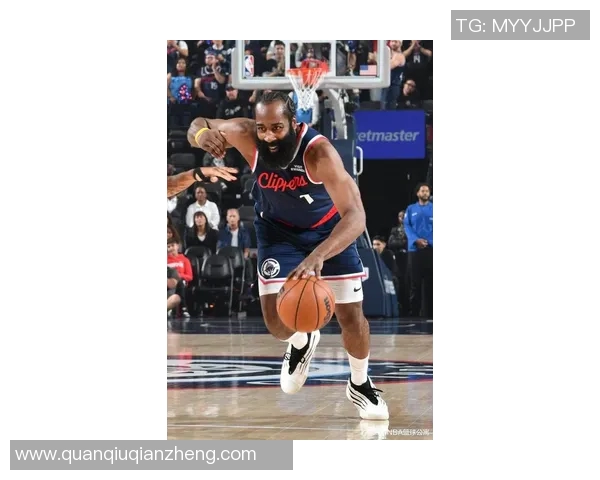 火箭半场81分狂轰！哈登三分命中引领进攻火力，奇才防守崩溃落后27分